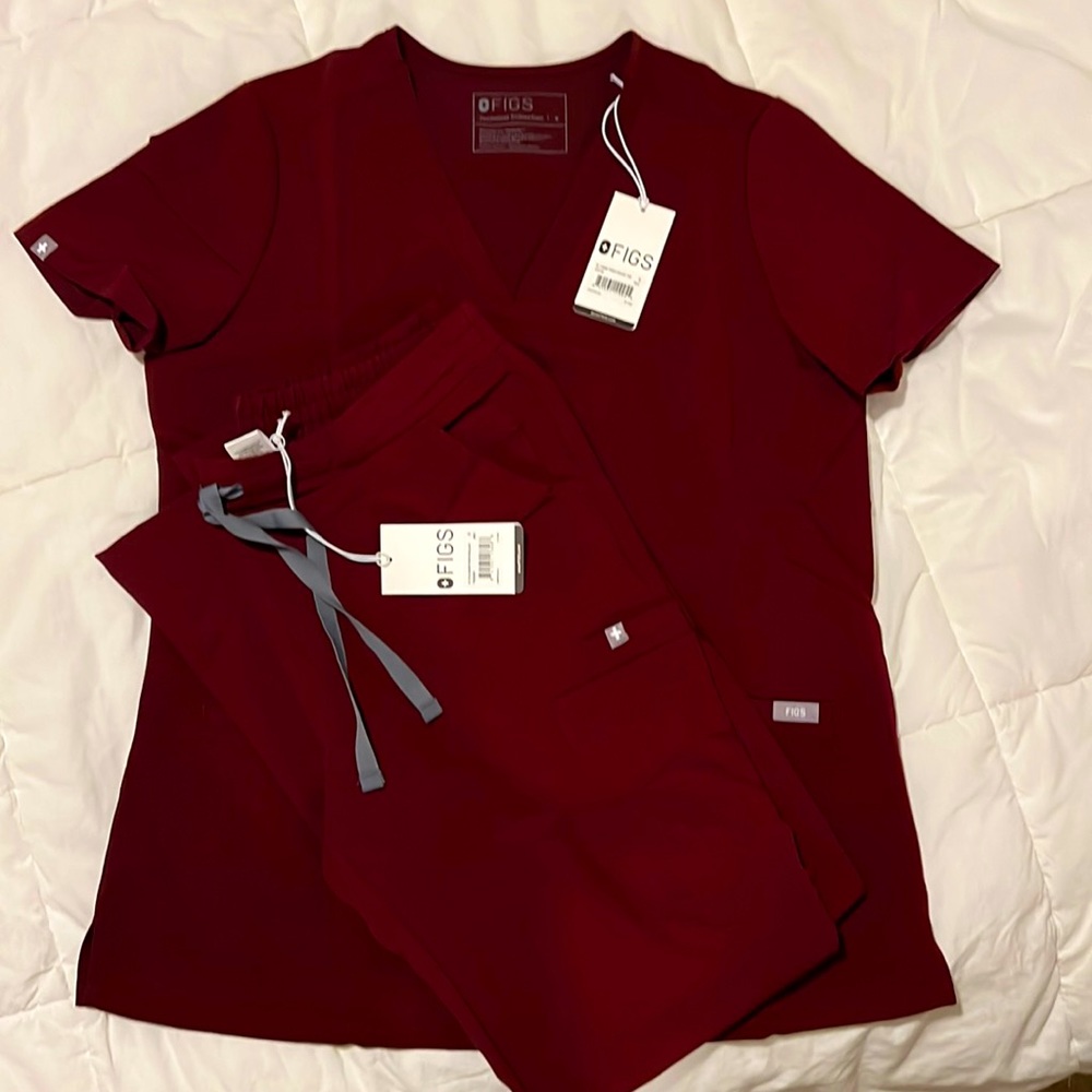 Figs scrub set